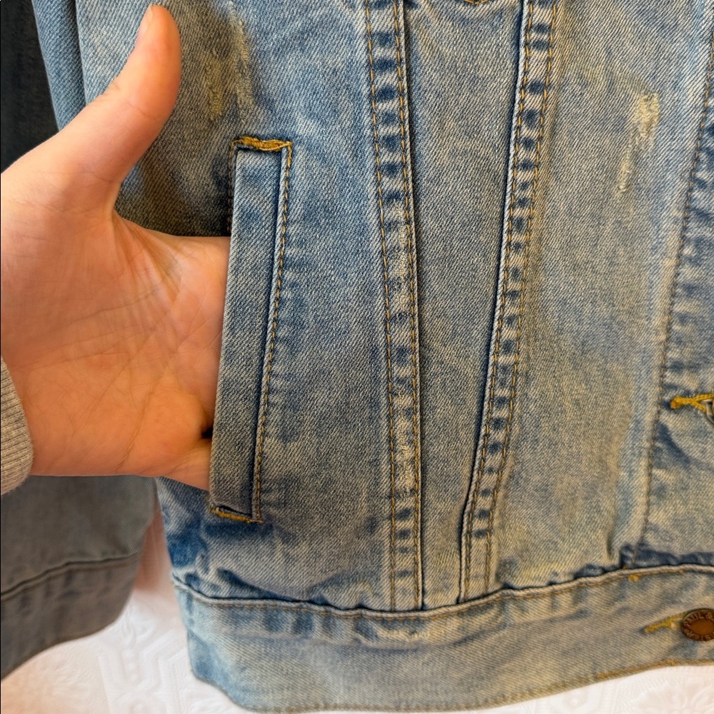 Paul & Joe Leviatan Denim Jacket Blue Denim with Cat Detail Size 40 - Picture 7 of 11